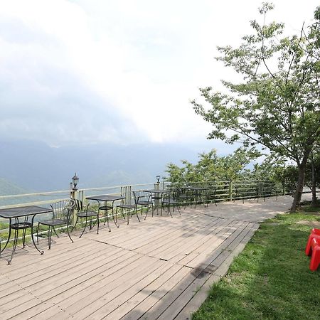 Villa Relax Renai Bagian luar foto